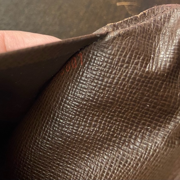 AUTHENTIC LOUIS VUITTON DAMIER PORTE BRAZZA LONG WALLET - Picture 3 of 16